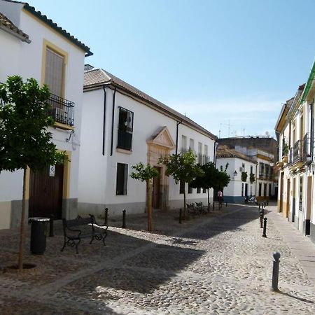 Apartamentos Los Patios De San Agustin Kordoba Bagian luar foto